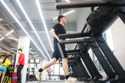 轻量化消费将引领健身市场，这两份合同示范文本让维权者的腰杆更硬了