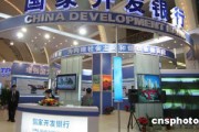 银行的投资产品如何适应市场变化与需求？