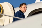 报道:马斯克为特朗普助选期间,吸毒情况更加严重 报道:马斯克为特朗普助选期间,吸毒情况更加严重