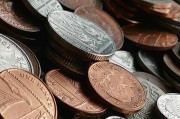国际盘现货黄金的交易规则是什么？这些规则如何影响市场的流动性？