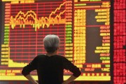 如何理解大盘相关数据？上证指数成交量在市场分析中有什么作用？