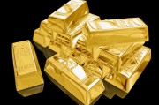 如何知晓黄金工费的成因并理解其合理性？黄金工费在市场中有何变化规律？